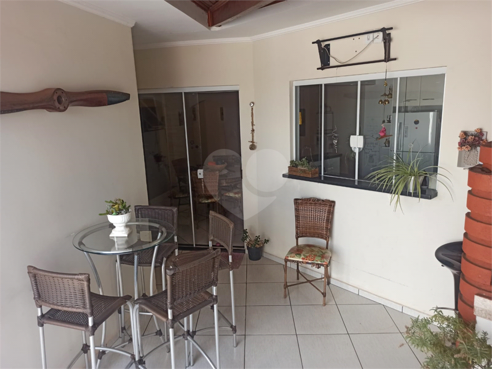 Casa à venda com 4 quartos, 310m² - Foto 41