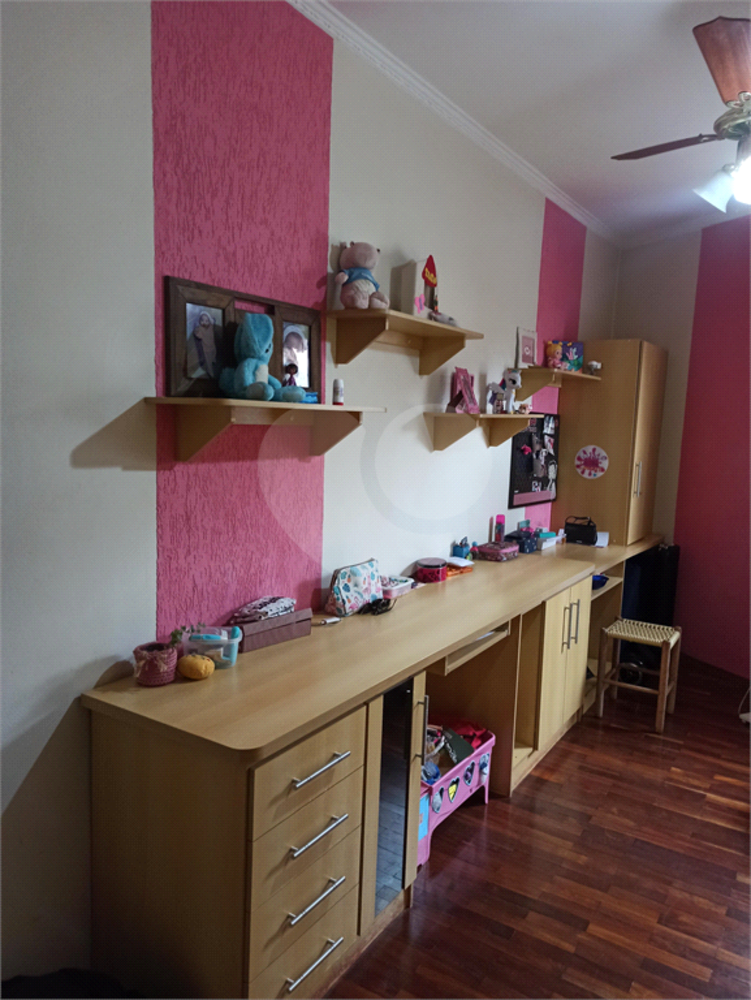 Casa à venda com 4 quartos, 310m² - Foto 31
