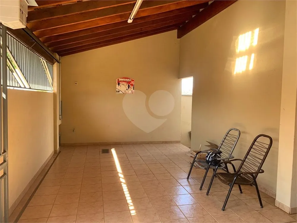 Casa, 3 quartos, 275 m² - Foto 2