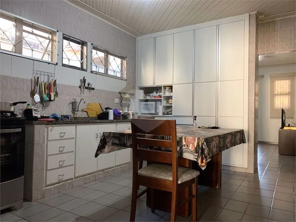Casa, 3 quartos, 275 m² - Foto 8
