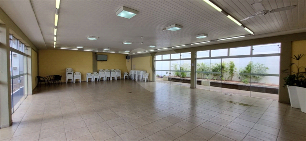 Apartamento à venda com 2 quartos, 47m² - Foto 15