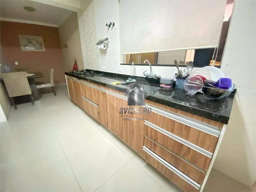 Casa, 3 quartos, 196 m² - Foto 7