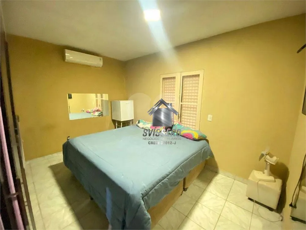 Casa, 3 quartos, 196 m² - Foto 4