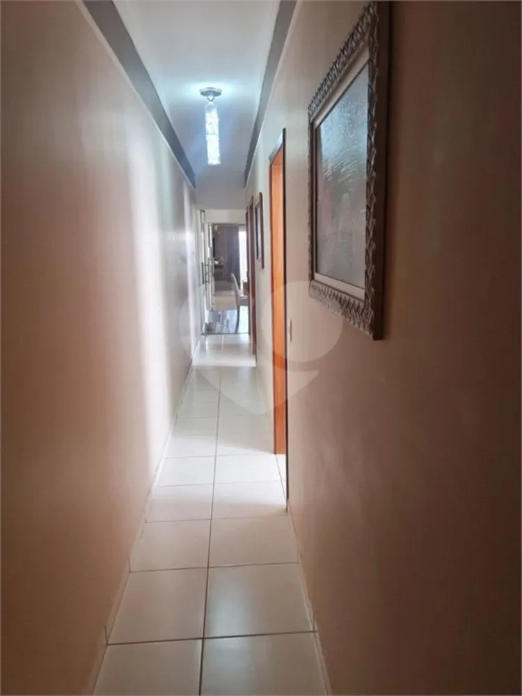 Casa, 3 quartos, 217 m² - Foto 4