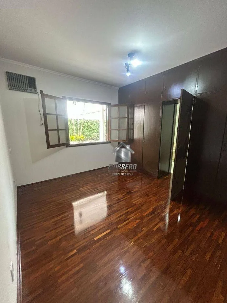 Casa, 4 quartos, 308 m² - Foto 10