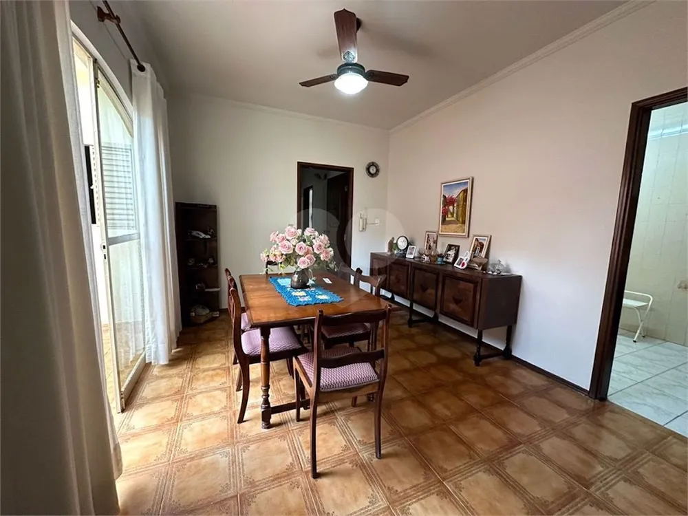 Casa, 3 quartos, 240 m² - Foto 4