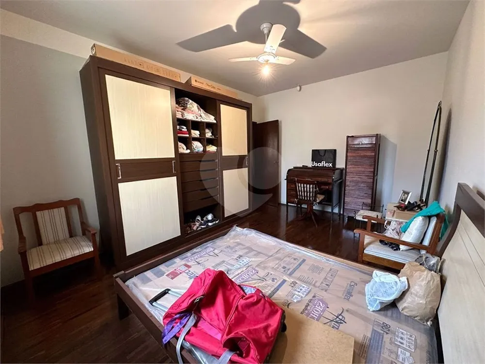 Casa, 3 quartos, 240 m² - Foto 8