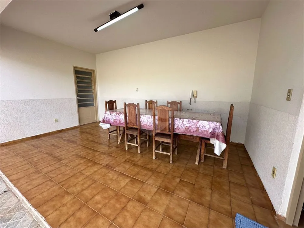 Casa, 3 quartos, 240 m² - Foto 13