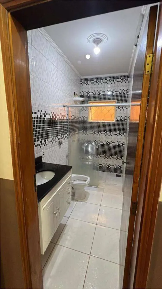Casa, 3 quartos, 250 m² - Foto 8