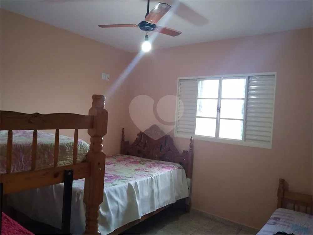 Chácara, 3 quartos, 2348 m² - Foto 2