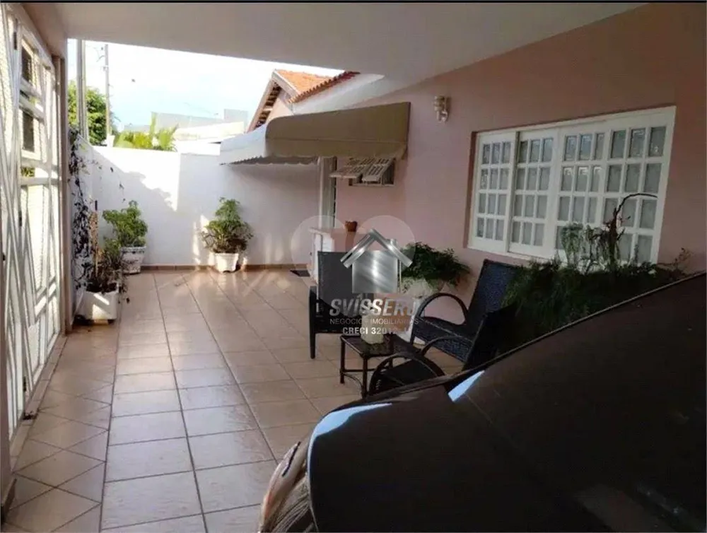 Casa, 3 quartos, 213 m² - Foto 1