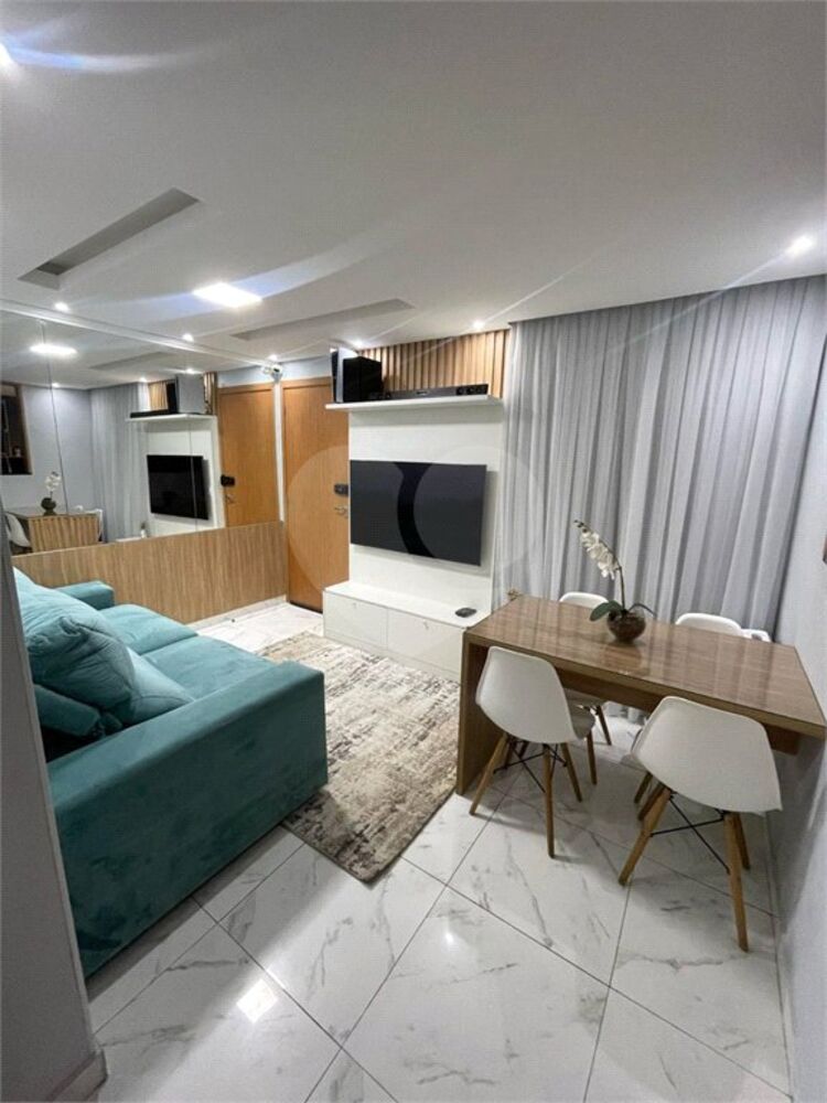 Apartamento à venda com 2 quartos, 40m² - Foto 32