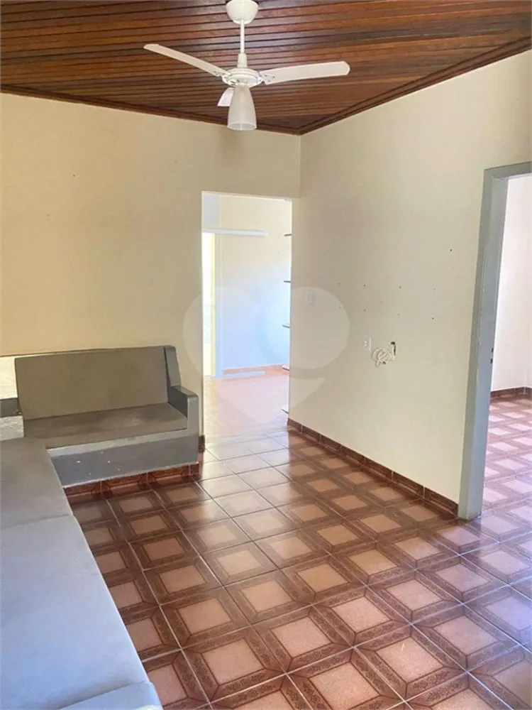 Casa, 2 quartos, 200 m² - Foto 1