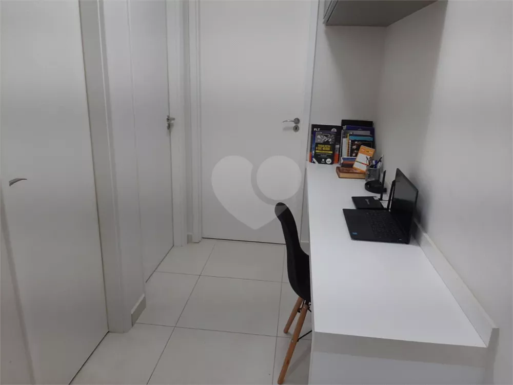 Apartamento à venda com 2 quartos, 72m² - Foto 8