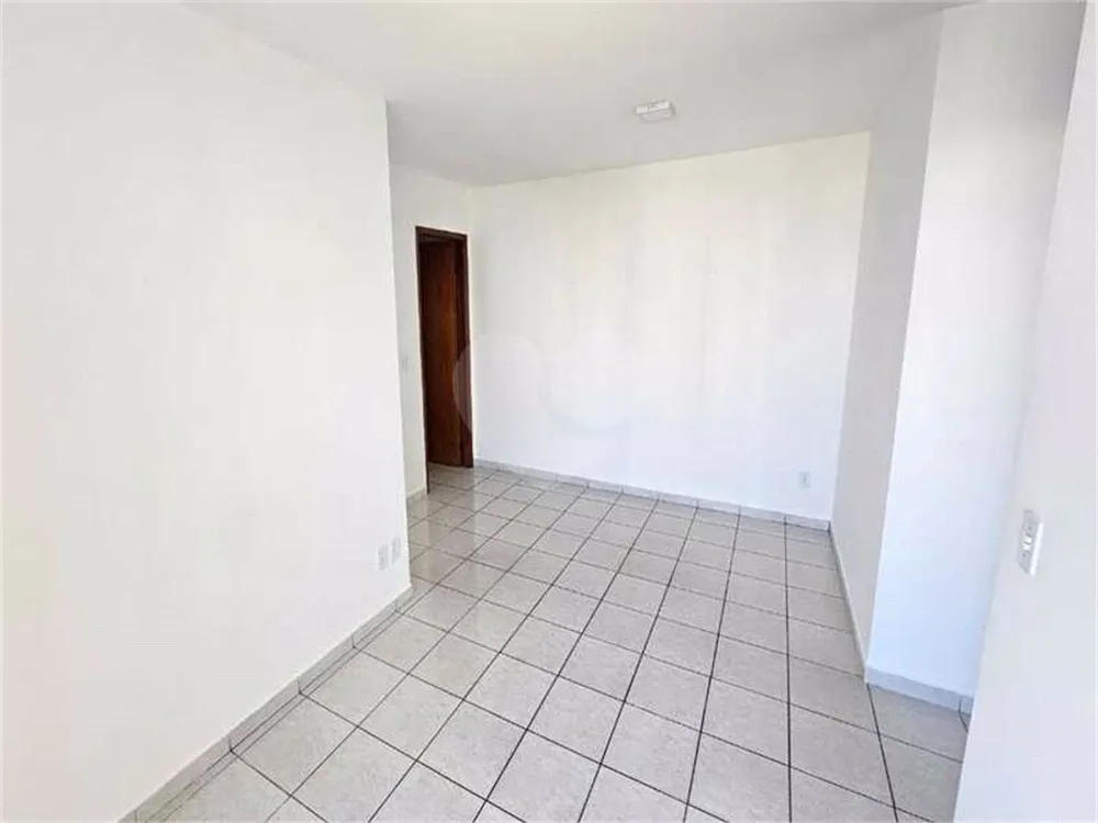 Apartamento, 3 quartos, 80 m² - Foto 3