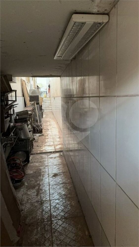Casa à venda com 7 quartos, 274m² - Foto 12