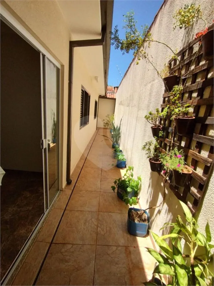 Casa, 3 quartos, 195 m² - Foto 1