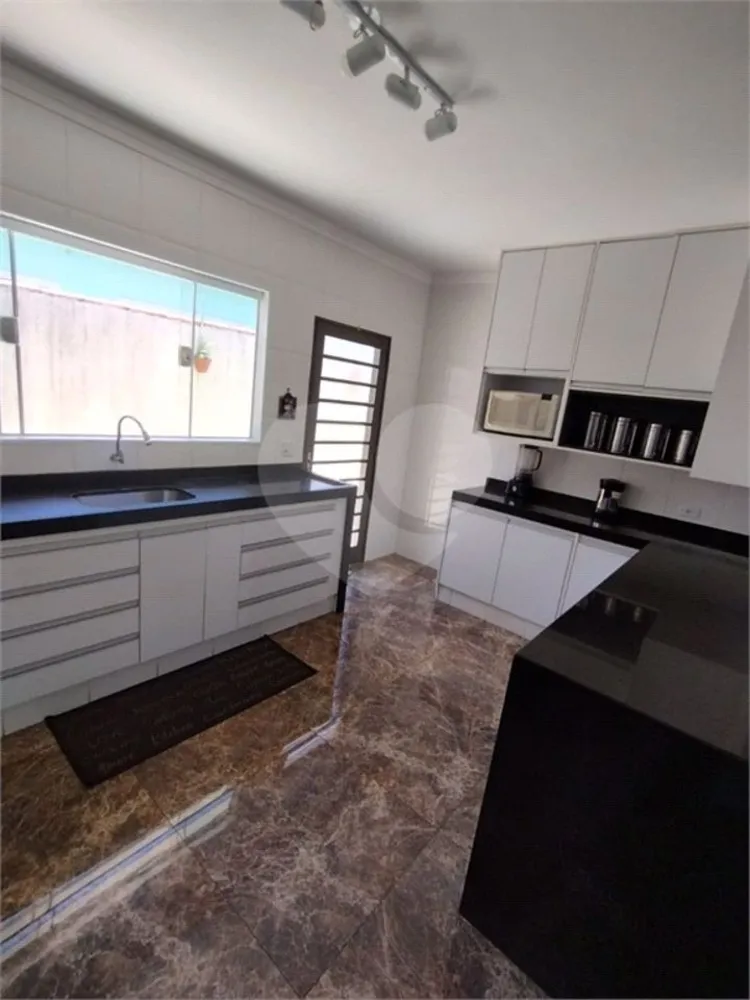Casa, 3 quartos, 195 m² - Foto 4