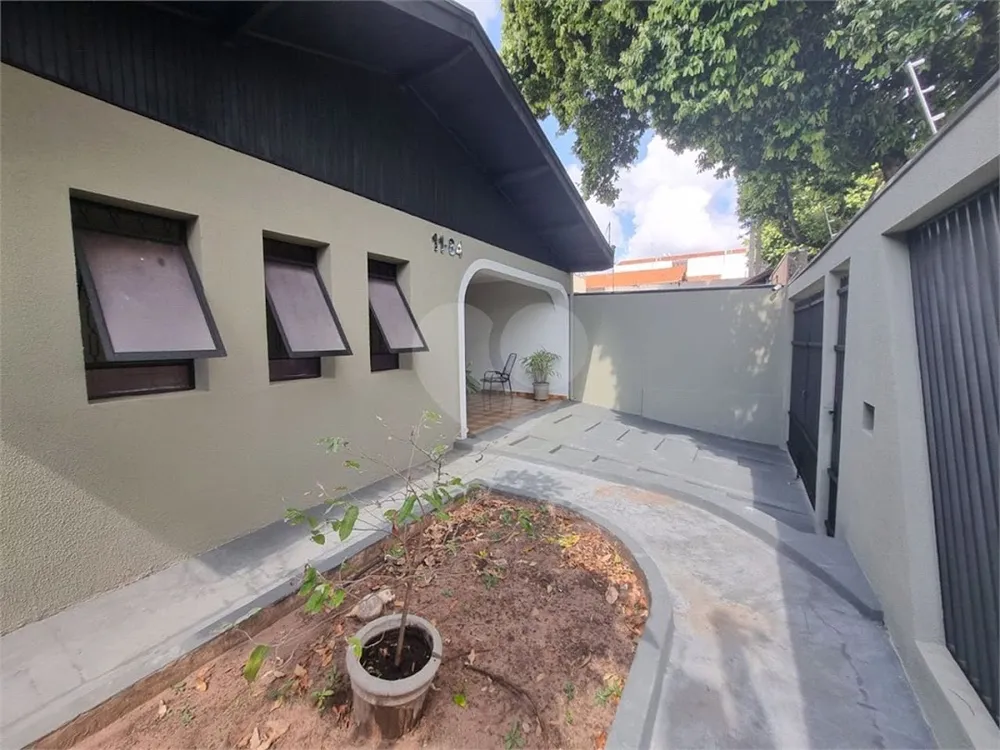 Casa, 4 quartos, 133 m² - Foto 1