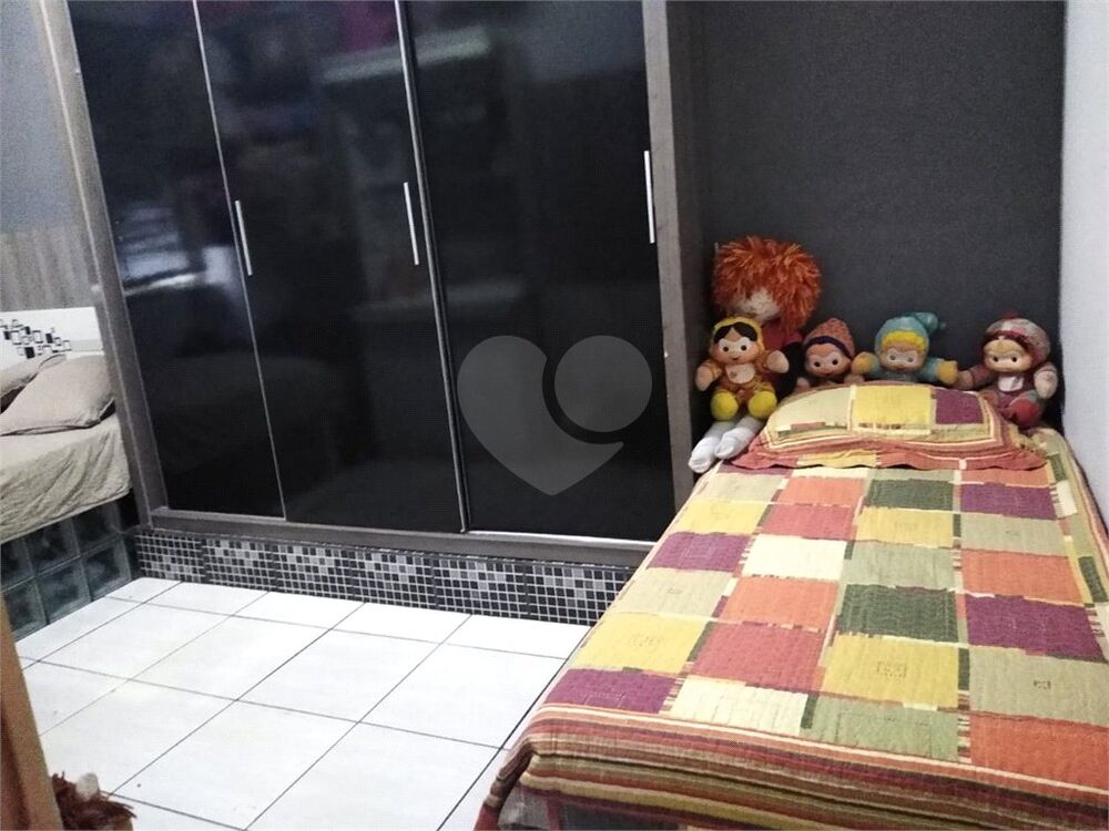 Apartamento à venda com 2 quartos, 57m² - Foto 5