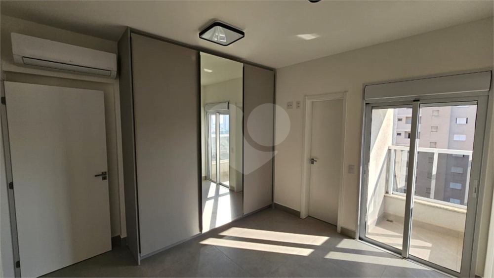 Apartamento para alugar com 3 quartos, 103m² - Foto 2