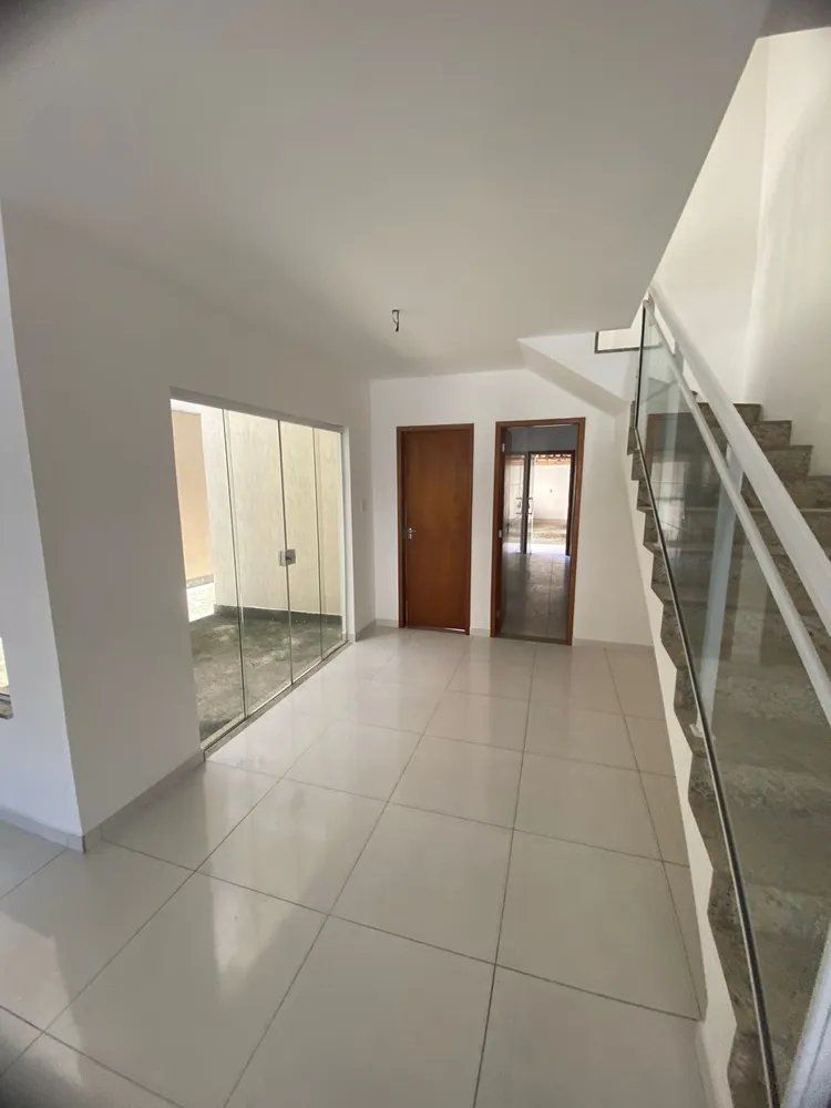 Casa, 3 quartos, 210 m² - Foto 6