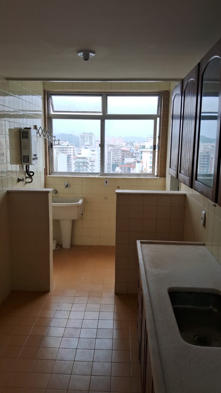 Apartamento à venda com 2 quartos, 78m² - Foto 18