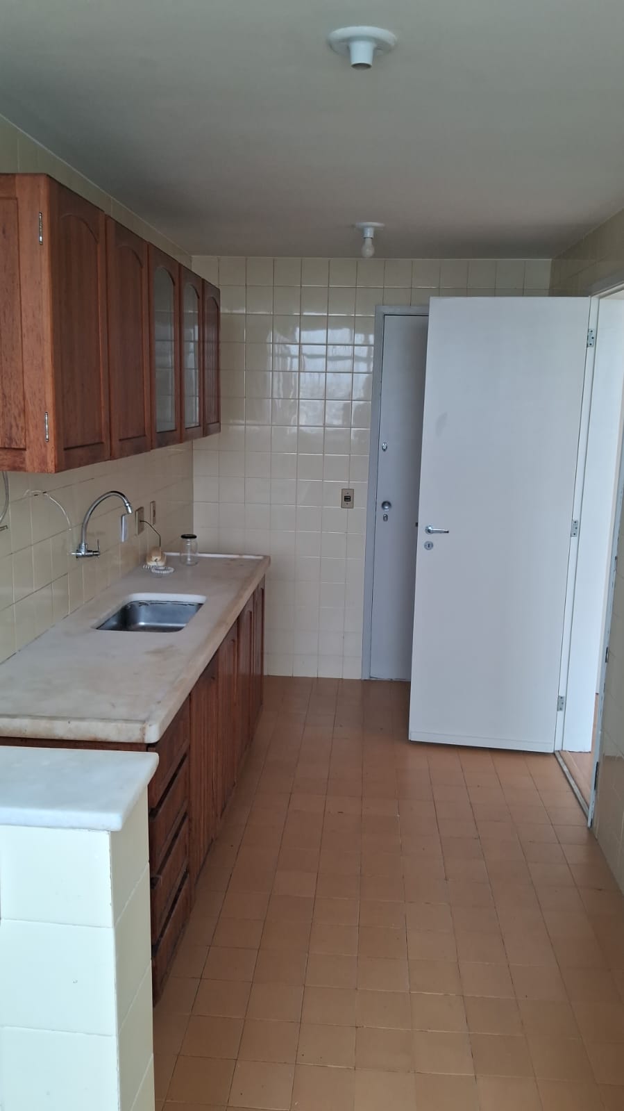 Apartamento à venda com 2 quartos, 78m² - Foto 17