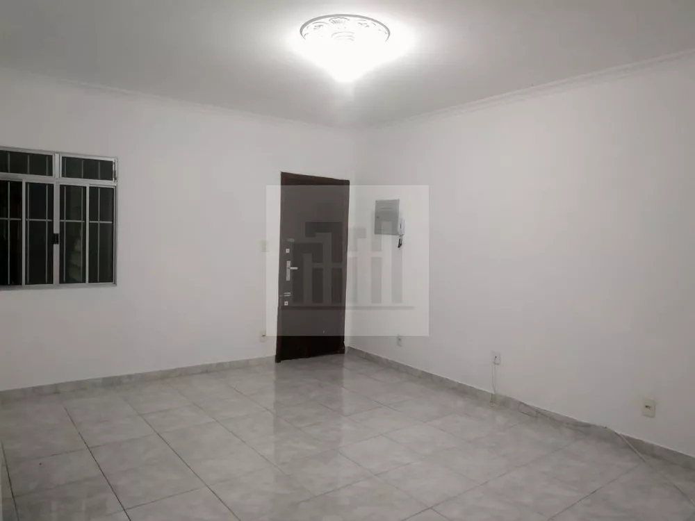 Apartamento para alugar com 2 quartos, 75m² - Foto 2