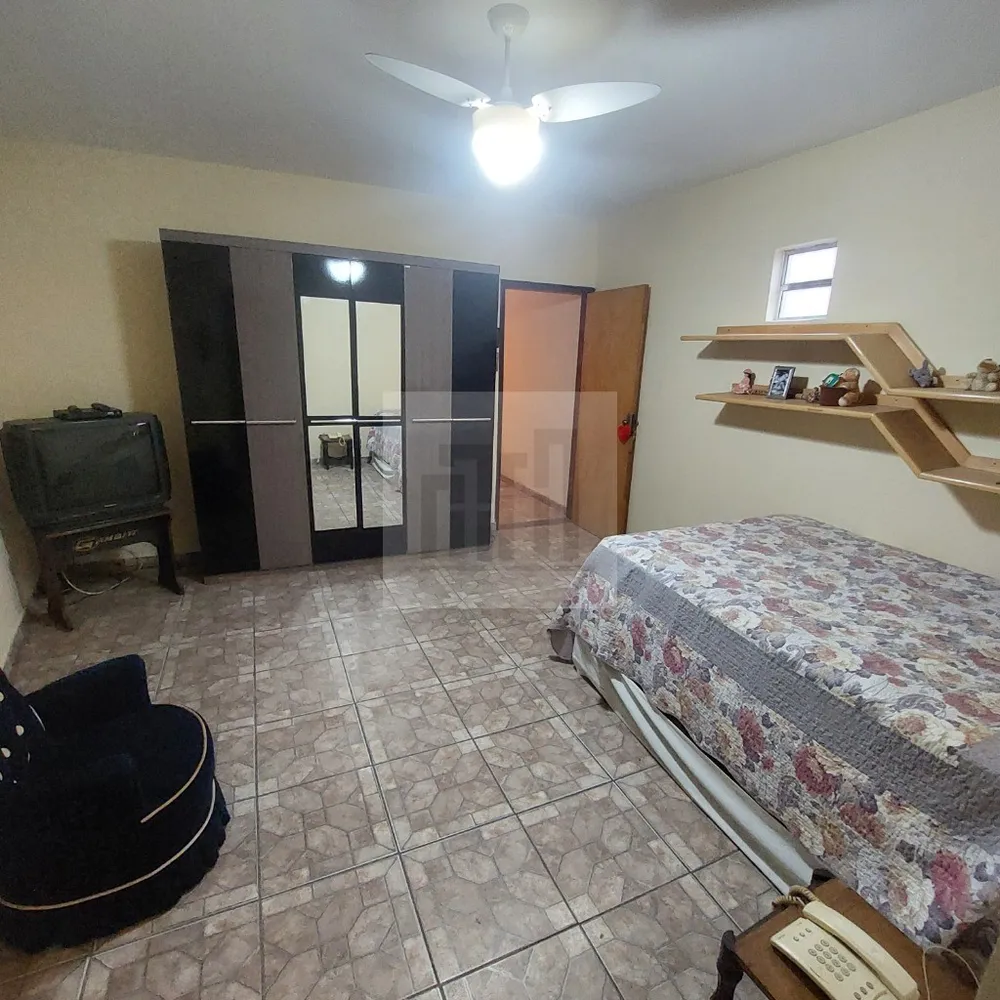 Casa, 4 quartos, 300 m² - Foto 14