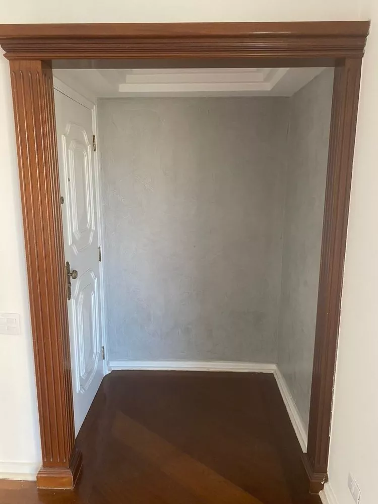 Apartamento à venda com 3 quartos, 341m² - Foto 1