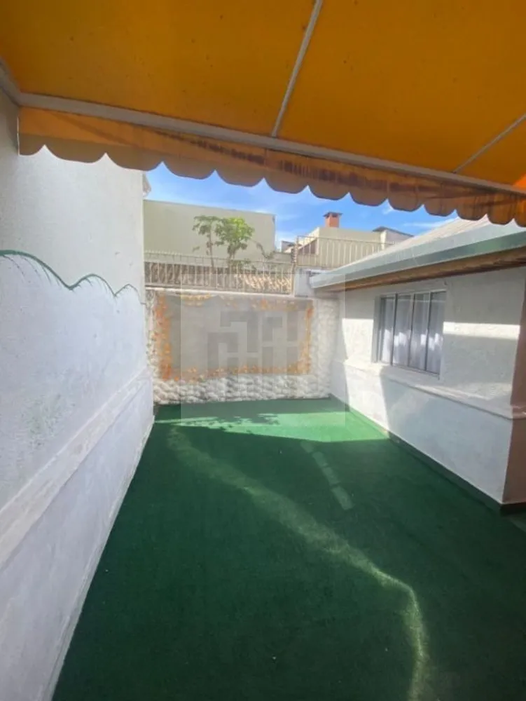 Casa, 3 quartos, 225 m² - Foto 1