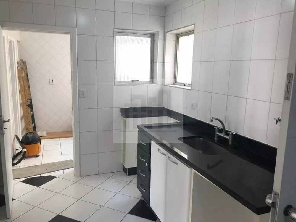 Apartamento à venda com 2 quartos, 63m² - Foto 10