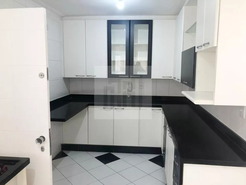 Apartamento à venda com 2 quartos, 63m² - Foto 13