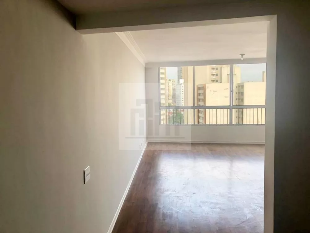 Apartamento à venda com 2 quartos, 63m² - Foto 18