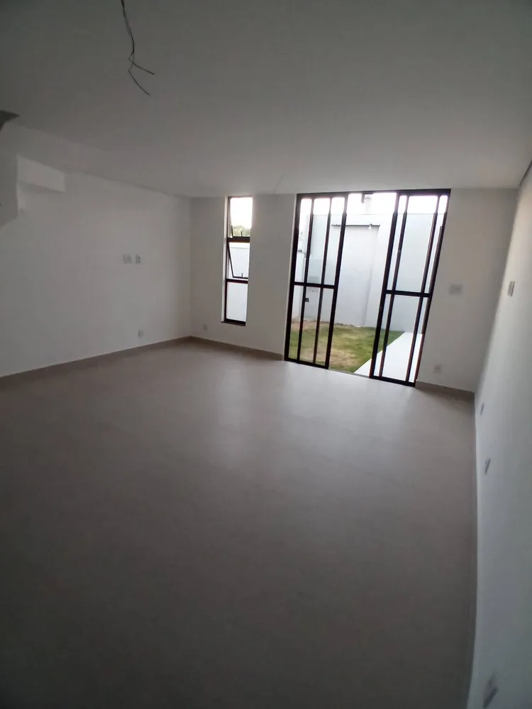 Casa, 3 quartos, 88 m² - Foto 4