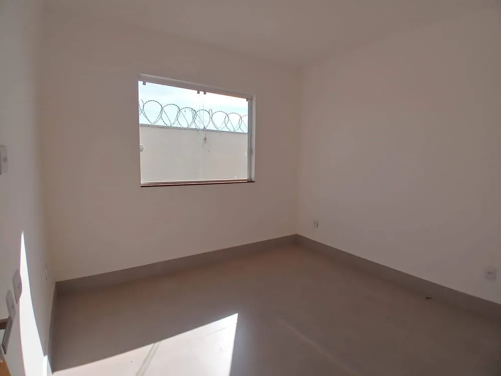 Casa, 3 quartos, 95 m² - Foto 2