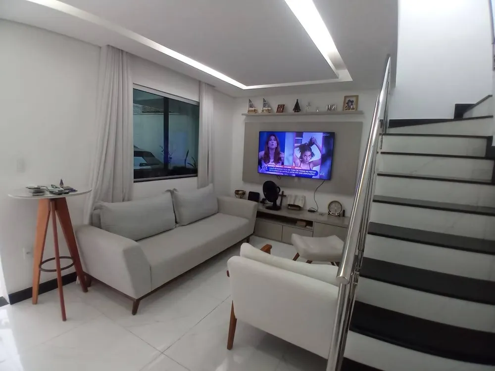 Casa, 2 quartos, 180 m² - Foto 2