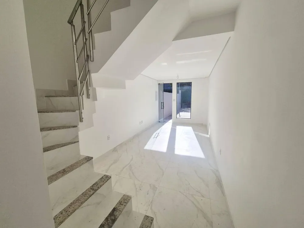 Casa, 2 quartos, 75 m² - Foto 1
