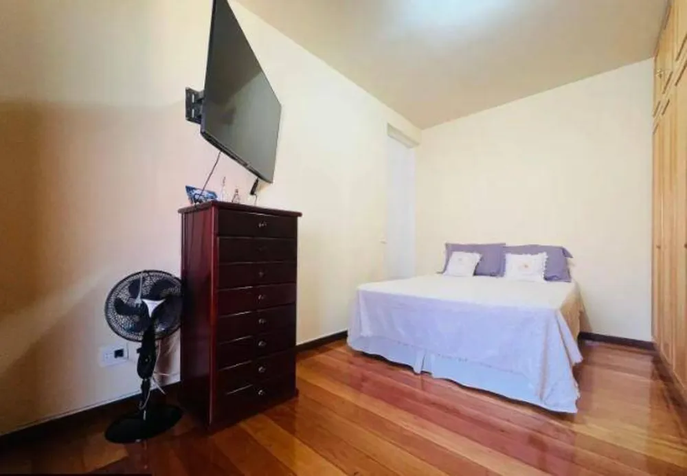 Casa, 4 quartos, 259 m² - Foto 4