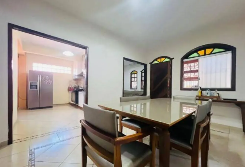 Casa, 4 quartos, 259 m² - Foto 7