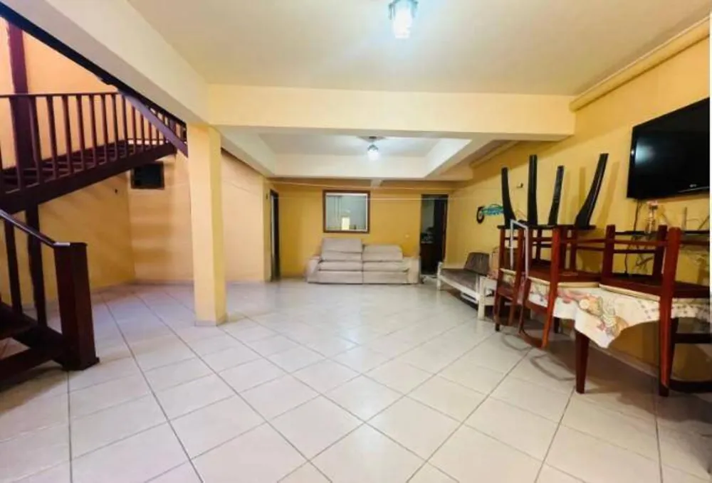 Casa, 4 quartos, 259 m² - Foto 5