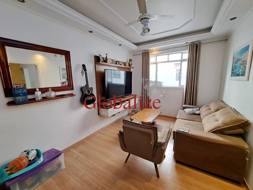 Apartamento à venda com 3 quartos, 79m² - Foto 2