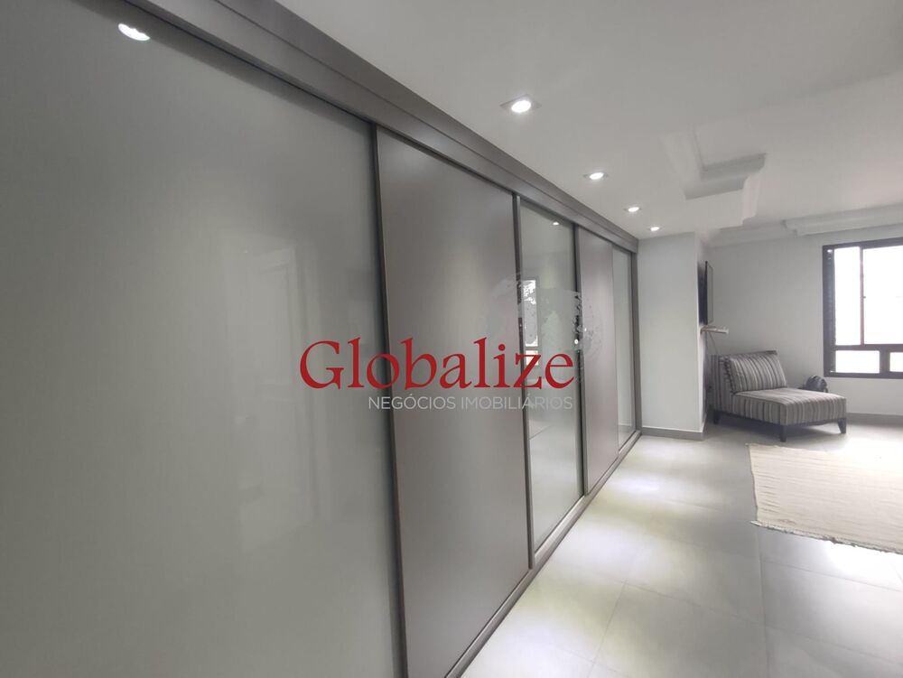 Cobertura, 3 quartos, 310 m² - Foto 1