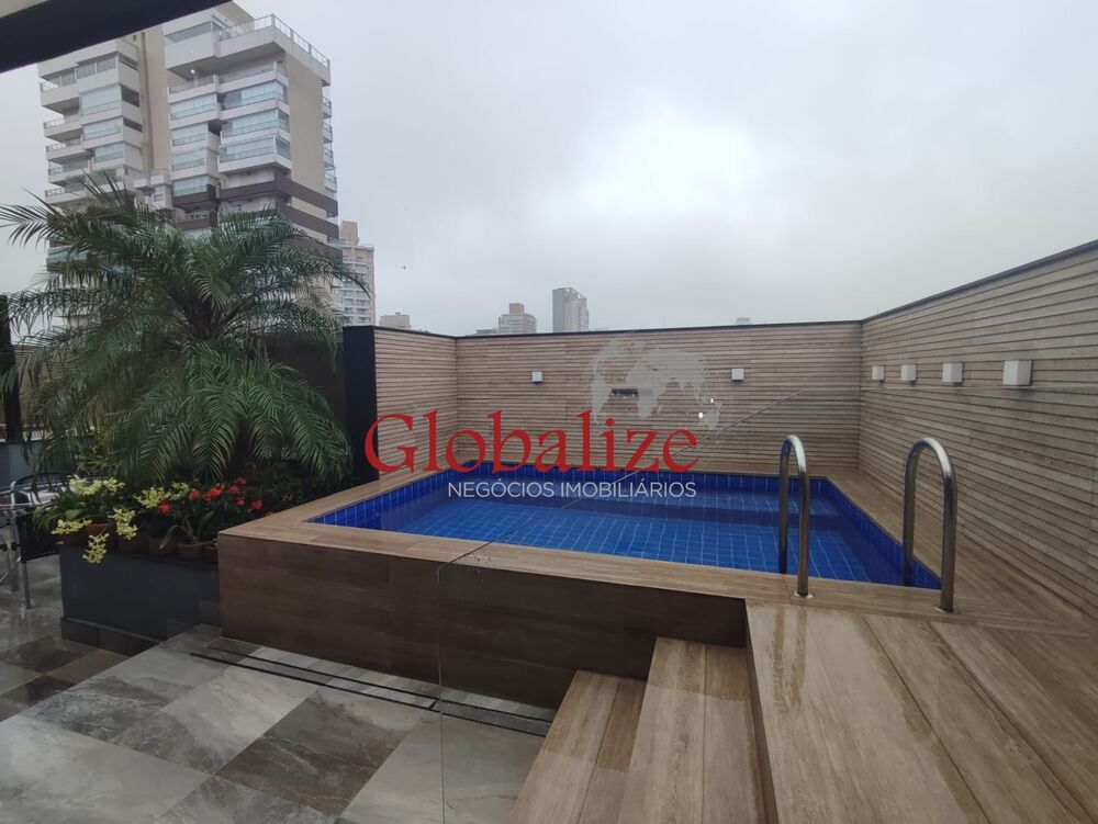 Cobertura, 3 quartos, 310 m² - Foto 2