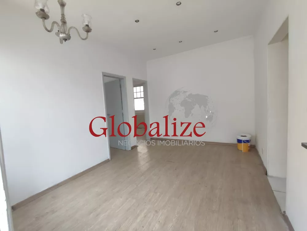 Apartamento à venda com 2 quartos, 68m² - Foto 2