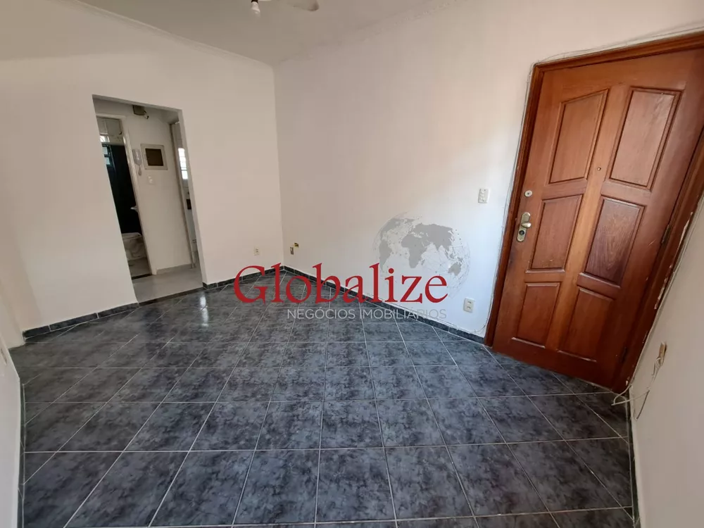 Apartamento à venda com 2 quartos, 76m² - Foto 2