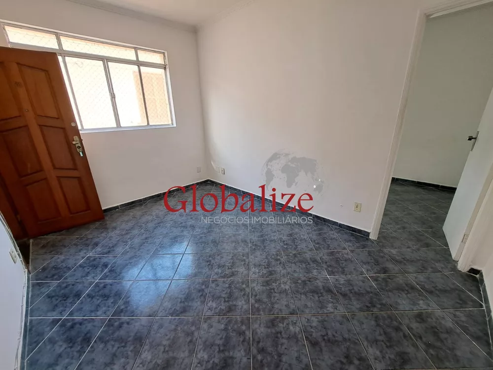 Apartamento à venda com 2 quartos, 76m² - Foto 3