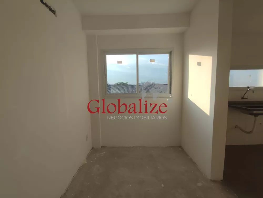 Apartamento à venda com 2 quartos, 41m² - Foto 2