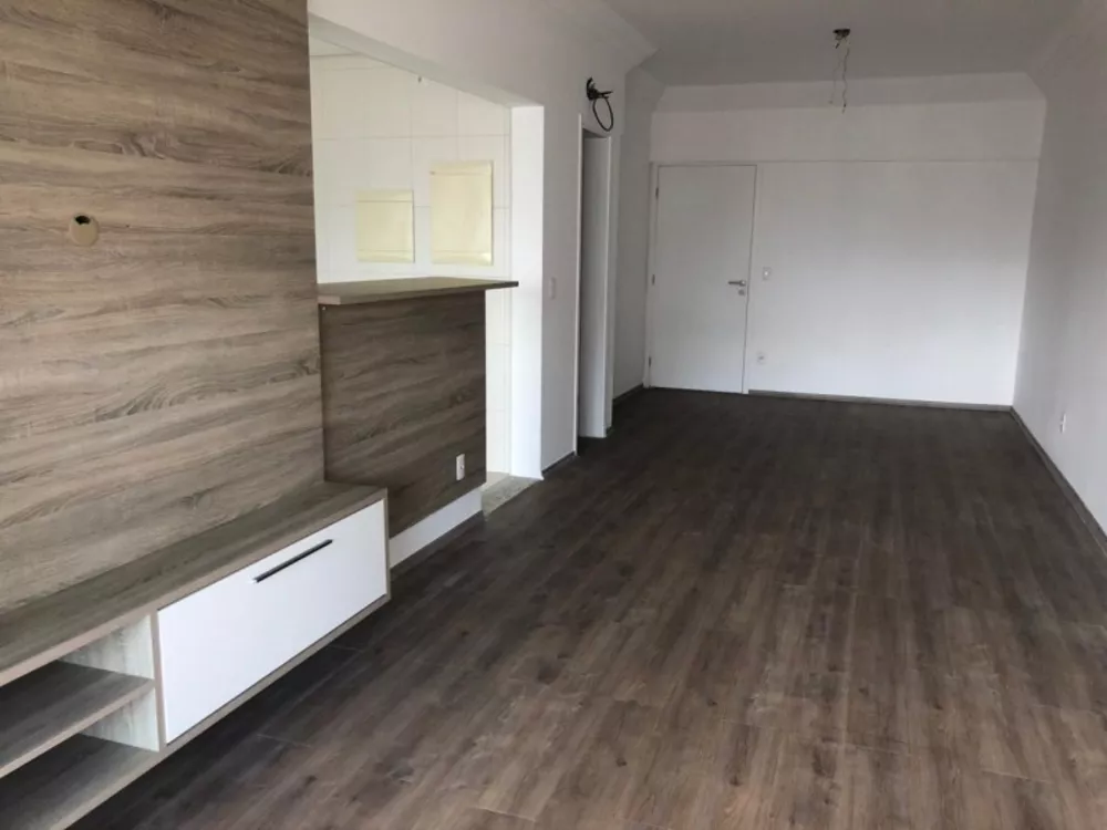 Apartamento à venda com 2 quartos, 84m² - Foto 1